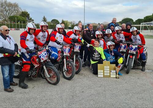 Le Moto-Ball Club Camaret remporte un deuxième trophée cette année !