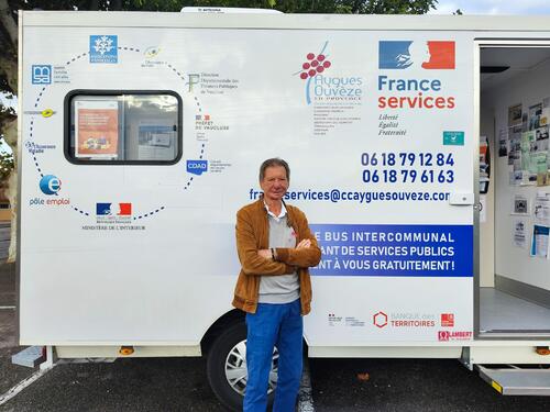 Octobre Rose : permanence du Dr Gautier ce mercredi jusqu'à 12h00 au bus France Services