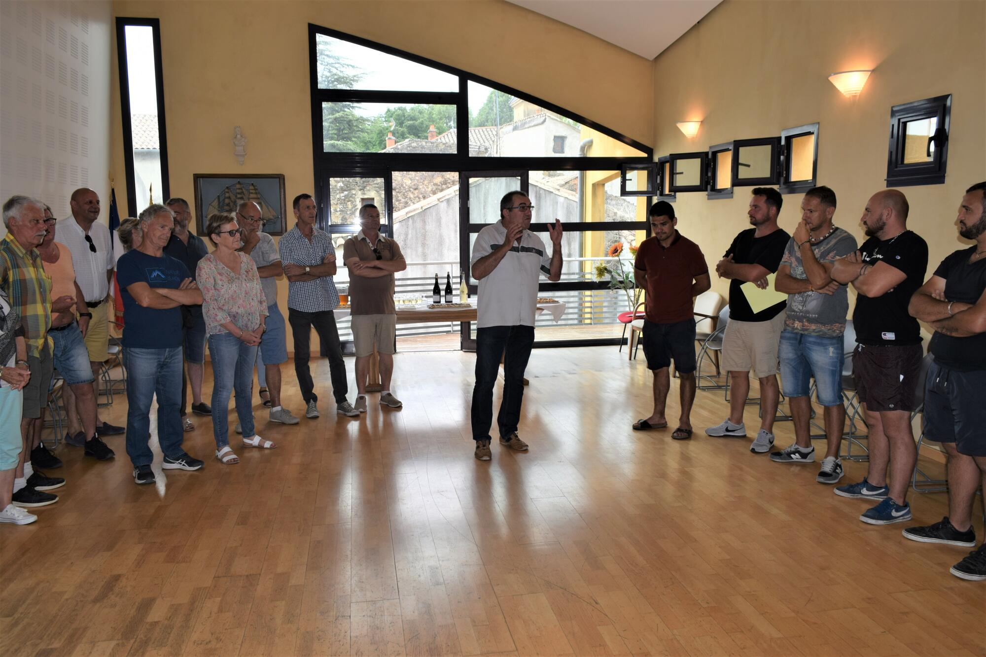 Fête votive 2022 : réception des forains en mairie de Camaret